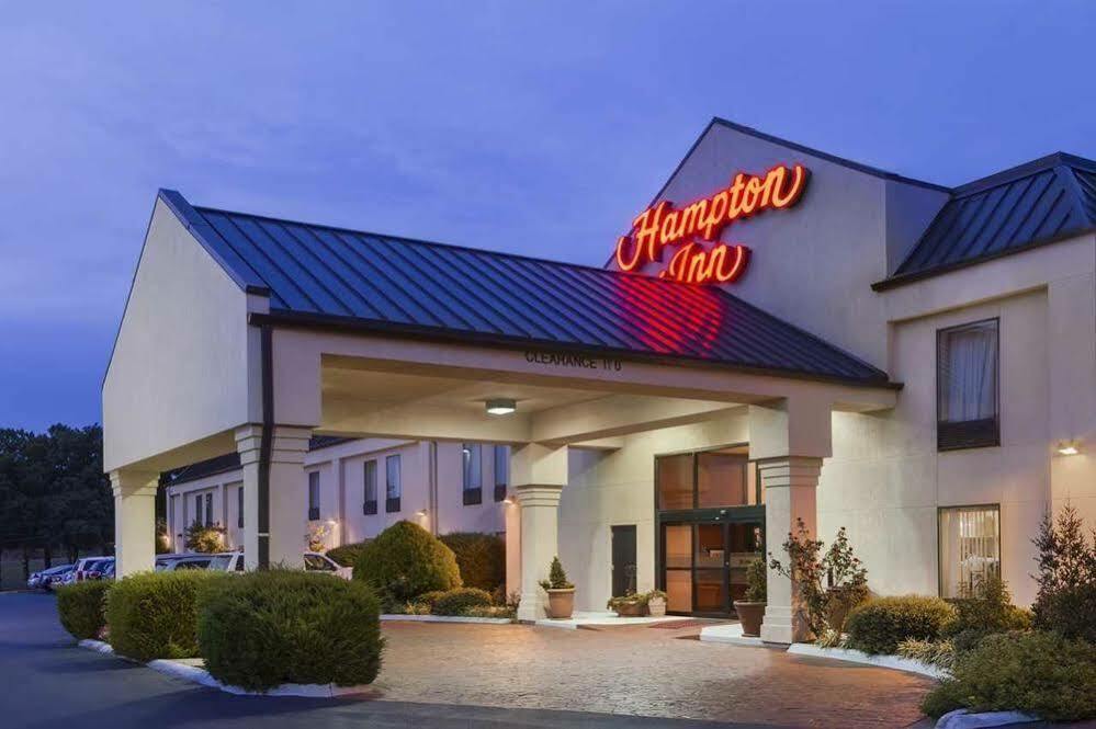 Days Inn By Wyndham Forrest City Exterior photo